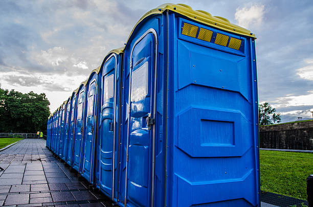 Best Porta potty delivery and setup  in Milford, IA